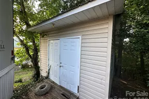 122 Eagle Dr, New London, NC 28127 - Photo 25