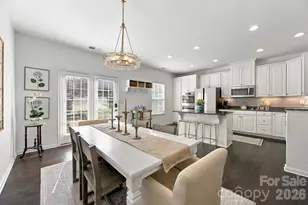 1717 Fleetwood Dr, Charlotte, NC 28208 - Photo 7