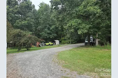 26 Den Lane, Columbus, NC 28722 - Photo 5