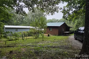 26 Den Ln, Columbus, NC 28722 - Photo 1