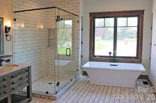 7865 Long Bay Pkwy, Catawba, NC 28609 - Photo 9