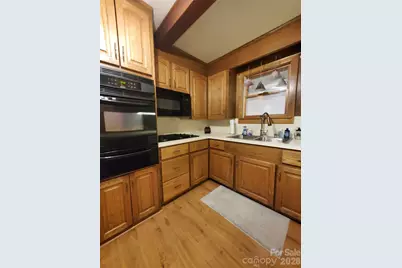 596 Georgia Avenue, Statesville, NC 28677 - Photo 13
