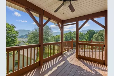 110 Medford Avenue, Waynesville, NC 28786 - Photo 17