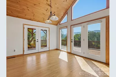 110 Medford Avenue, Waynesville, NC 28786 - Photo 11