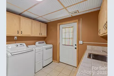 110 Medford Avenue, Waynesville, NC 28786 - Photo 23