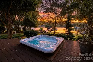 8172 Malibu Pointe Ln, Denver, NC 28037 - Photo 7
