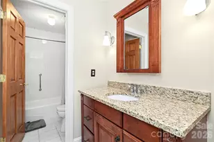 9150 Bonnie Briar Cir, Charlotte, NC 28277 - Photo 39