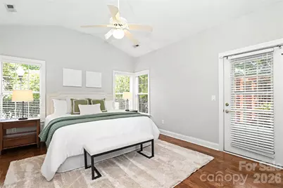 9150 Bonnie Briar Circle, Charlotte, NC 28277 - Photo 23