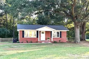 139 Robinhood Rd, Hartsville, SC 29550 - Photo 3