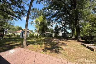 817 Everett Pl, Charlotte, NC 28205 - Photo 11