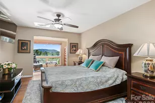 114 Sunny View Ln, Flat Rock, NC 28731 - Photo 29