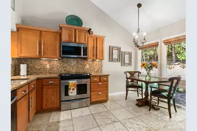 114 Sunny View Lane, Flat Rock, NC 28731 - Photo 11