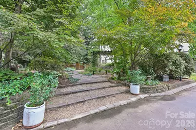 316 W 10th Street, Charlotte, NC 28202 - Photo 47