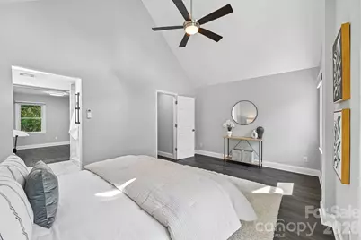 316 W 10th Street, Charlotte, NC 28202 - Photo 23