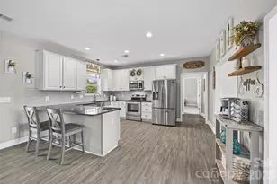 4329 Wylies Mill Rd, Edgemoor, SC 29712 - Photo 9