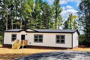 105 Cottontail Ln, Statesville, NC 28677 - Photo 1