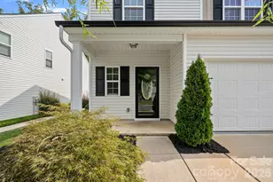 8226 Paw Valley Ln, Charlotte, NC 28214 - Photo 25