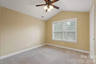 8 Cottage Cv Ln, Asheville, NC 28803 - Photo 13