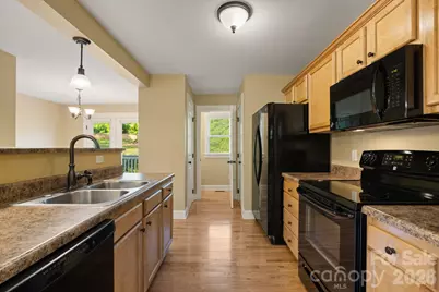 8 Cottage Cove Lane, Asheville, NC 28803 - Photo 7