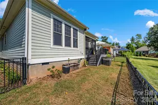 27 Dreambird Dr, Leicester, NC 28748 - Photo 29