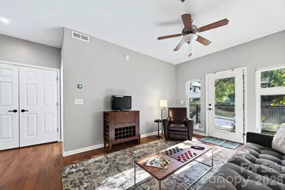 125 Clingman Avenue #103, Asheville, NC 28801 - Photo 9