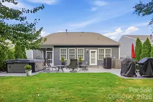317 Picasso Trl, Mount Holly, NC 28120 - Photo 33