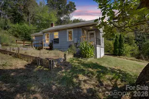60 Riddle Rd, Swannanoa, NC 28778 - Photo 3