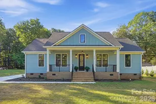 1860 Twin Lakes Rd, Rock Hill, SC 29732 - Photo 1
