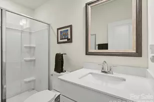 2110 Magnolia Blossom Wy, Charlotte, NC 28211 - Photo 5