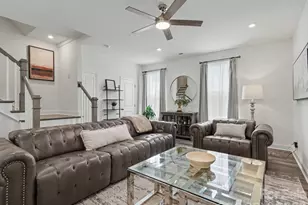 2110 Magnolia Blossom Wy, Charlotte, NC 28211 - Photo 15