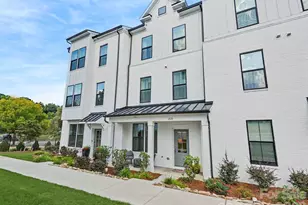 2110 Magnolia Blossom Wy, Charlotte, NC 28211 - Photo 1
