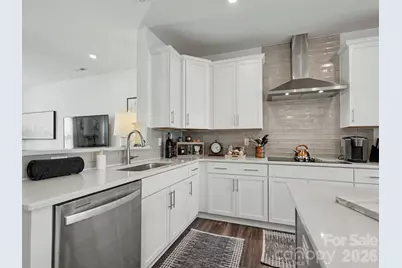2110 Magnolia Blossom Way, Charlotte, NC 28211 - Photo 11