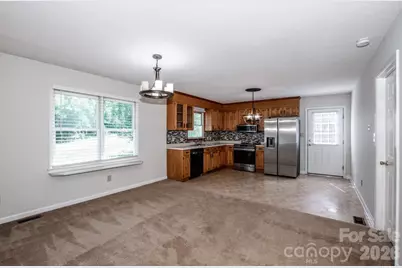 612 Sharon Drive, Statesville, NC 28625 - Photo 5