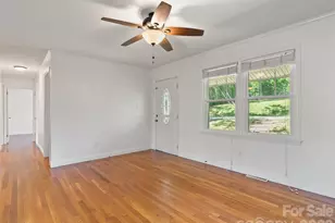 483 Thompson St, Canton, NC 28716 - Photo 5