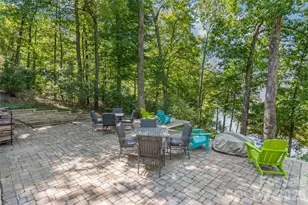 13934 Kings Carriage Ln, Charlotte, NC 28278 - Photo 5