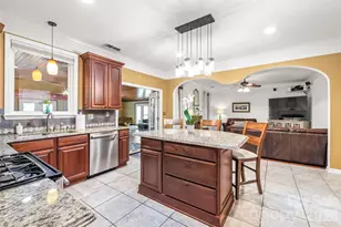 13934 Kings Carriage Ln, Charlotte, NC 28278 - Photo 13