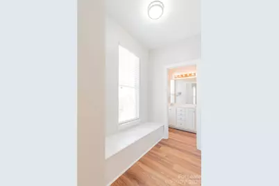 6716 Mallard Park Drive, Charlotte, NC 28262 - Photo 13