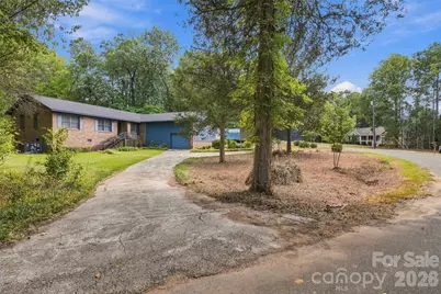 5559 Hillsdale Street, Fort Lawn, SC 29714 - Photo 1