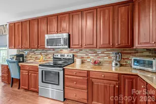402 Deercross Ln, Waxhaw, NC 28173 - Photo 9