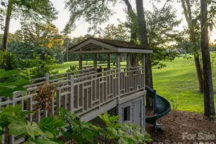 17 Amherst Rd, Biltmore Forest, NC 28803 - Photo 11