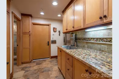 17 Amherst Road, Biltmore Forest, NC 28803 - Photo 21