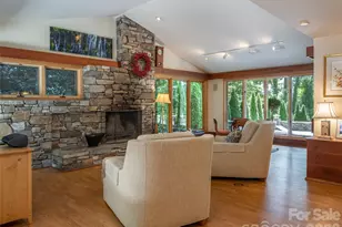 17 Amherst Rd, Biltmore Forest, NC 28803 - Photo 23