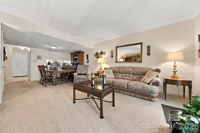 2705 N Center Street #37, Hickory, NC 28601 - Photo 11