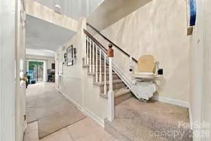 2705 N Center St, Hickory, NC 28601 - Photo 13