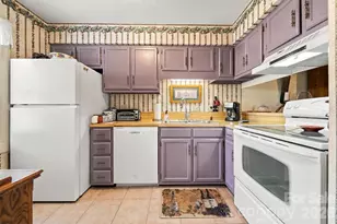 2705 N Center St, Hickory, NC 28601 - Photo 5