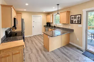 311 Herron Point Ln, Weaverville, NC 28787 - Photo 9