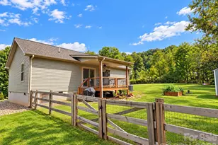 311 Herron Point Ln, Weaverville, NC 28787 - Photo 19