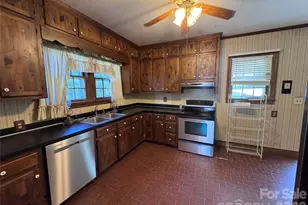 614 Neil St, Gastonia, NC 28052 - Photo 11