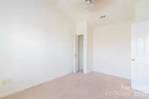 11014 Derryrush Dr, Charlotte, NC 28213 - Photo 25