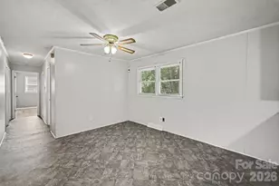 829 Vancouver Ln, Gastonia, NC 28052 - Photo 9
